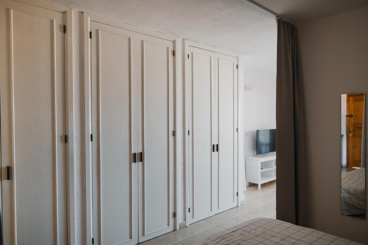 לוס כריסטיאנוס Confortable Estudio En Los Cristianos מראה חיצוני תמונה